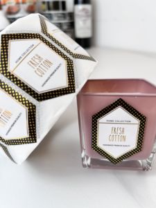 Etiquetas Adhesivas Personalizadas para Cosméticos al por Mayor, Etiquetas de Vinilo con Lámina Dorada, Brillantes, Impermeables, para Perfumes y Empresas - Product Image 5