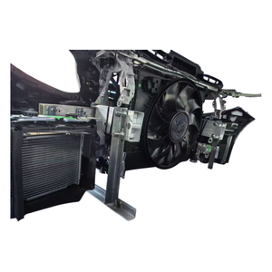 <span class=keywords><strong>Mercedes</strong></span>-Benz <span class=keywords><strong>AMG</strong></span> E63S W213 – Ensemble de pare-chocs avant d'origine d'occasion de haute qualité avec calandre, radiateur et phares, amovible et à fixation par boulons - Product Image 6