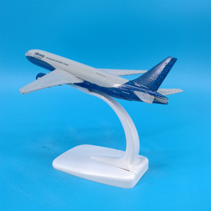 Modellino di Aereo Personalizzato 16cm B777 Azerbaijan Silkway West Airlines Alta Simulazione in Lega per Regalo Promozionale - Product Image 5