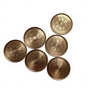 Sous-verre en cuivre gravé à la main Mandala |   Sous-verres décoratifs découpés et imprimés pour tasses à thé/café |   Résistant à la chaleur, portable, moderne, pour mariage - Product Image 3