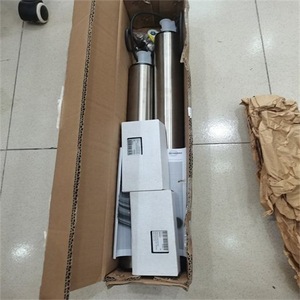 ลูกกลิ้งลำเลียงโลหะ Interroll RollerDrive Ec310 พร้อมการ์ดควบคุมสำหรับโรงงานผลิต - Product Image 1