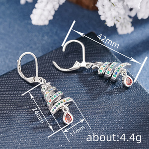 Orecchini a Forma di Albero di Natale Colorati e Traforati, Ornamenti e Regali per Feste Natalizie da Donna - Product Image 6