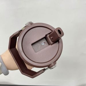 Gobelet isotherme anti-fuite plaqué or 30 oz avec poignée portable, personnalisable avec logo DIY, pour bouteille d'eau, tasse, verre à boire, idéal pour les films UV DTF - Product Image 5