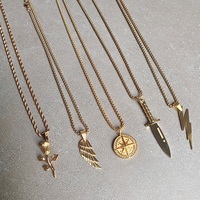 Collier pendentif VAF 24 pouces en acier inoxydable 316L, collection dorée, motifs poignard, éclair, ailes, rose de la boussole, fleur