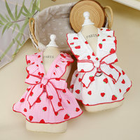 Robe pour animaux de compagnie en forme de fraise, vêtements pour chiens, printemps été, robe pour petits chiens, jupe à nœud avec harnais, vêtements pour chiens et chats, chemise pour animaux de compagnie