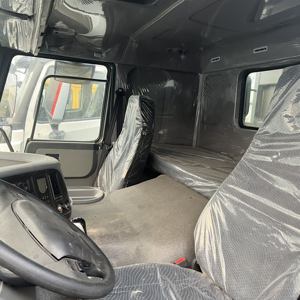 Camión Volquete SINOTRUK HOWO 8x4 de 30 Toneladas, 371hp, Euro 2, Dirección Derecha, Diésel, Usado, en Venta - Product Image 4