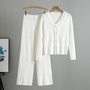 Ensemble pantalon et pull en tricot pour femme, automne, blanc, cardigan à manches longues avec pantalon, anti-boulochage, vêtements décontractés - Product Image 1