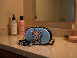 Borsa Cosmetica Ovale Rigida con Motivo Cartoon, Piccola Capacità, Chiusura a Cerniera, Materiale PP con Manico Morbido - Product Image 2