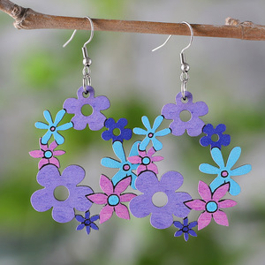 Pendientes de madera Flores coloridas Mariposa Pendientes colgantes en maceta para mujer Uionen 1193 - Product Image 3