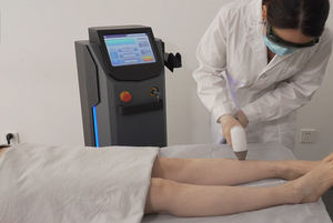 Machine à laser diode multifonction Superlaser, écran tactile couleur 10,4 pouces, refroidissement au saphir, équipement <span class=keywords><strong>de</strong></span> beauté <span class=keywords><strong>de</strong></span> qualité professionnelle - Product Image 6