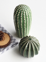 Nouvelle Décoration Cactus en Céramique de Haute Qualité Style Nordique 2025, Design Moderne Vert Glacé, Ornement d'Intérieur Inspiré Pâques Halloween