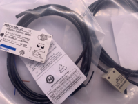 En stock Nouveau capteur photoélectrique XS8S174PAL2C XS8S173PBL2C XS8-S17NA140 Fournisseur fiable Garantie d'un an