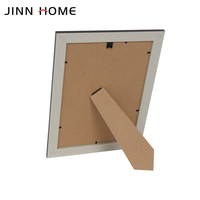 Jinn Home - Marco de Fotos Vertical Cuadrado de Madera de Roble Ligero, Diseño Moderno Hecho a Mano, Personalizado con Grabado Láser