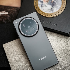 OP PO Find N6 Foldable Smartphone 8.12'' OLED 120Hz Snap Dragon 8 Elite Gen5 6000mAh Battery 200MP Camera 80W 5G Smartphone - Product Image 5