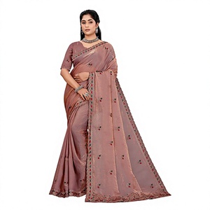 Sari en satin Fandy pour femme, design indien Vexotrend, magnifique motif Patola, style traditionnel, idéal pour les mariages et les fêtes, infroissable - Product Image 1