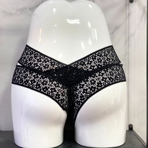 Manufacturer Wholesales New Fashionable High Waisted Lace Embroidered Underwear for Women <b>Elastic</b> Hollow Hot Pants - Product Image 3