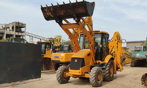 รถตักดิน4*4แบบใช้3CX รถแบคโฮเดอร์ตักตีนตะขาบ JCB แบบยืดหยุ่น - Product Image 2