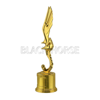 Statue d'aigle doré populaire, Sculpture d'aigle, trophée et Figurine d'animal en métal, ensemble de produits animaux