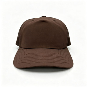 Gorra Trucker Blanks Coffee Gingham de 5 Paneles con Visera Curva, Gorra Deportiva Ajustable, Venta al por Mayor para Hombres y Mujeres - Product Image 1