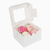 Boîte à cupcakes carrée rigide en papier kraft avec fenêtre, matériaux recyclés, emballage alimentaire pour gâteaux, cadeaux de Pâques et de la Saint-Valentin