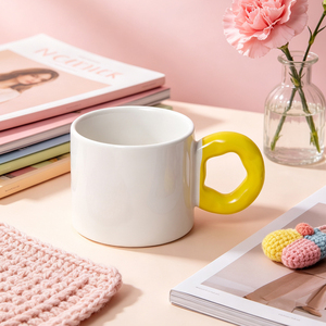 Taza de Cerámica Blanca para Sublimación, 6 Colores, Asa con Diseño Floral, Taza de Café, Personalizable con Foto, Logotipo, Impresión por Transferencia Térmica, Paquete al por Mayor - Product Image 1