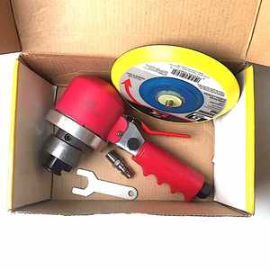 Finition du ponçage : trois couches de peinture sur une ancienne Pontiac avec cette ponceuse. Il ne vacille jamais ! Outils automobiles - Product Image 5