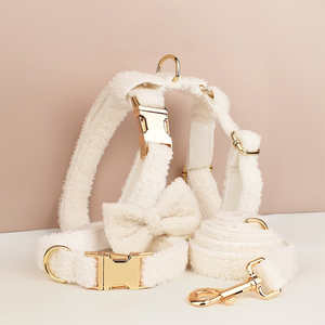 Expédition rapide réglable doux rose Teddy polaire chien harnais ensemble collier et laisse en silicone personnalisés avec décoration de rivet - Product Image 5