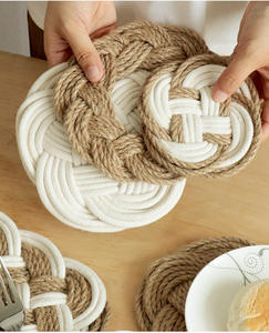 Juego <span class=keywords><strong>de</strong></span> Posavasos <span class=keywords><strong>de</strong></span> Cuerda Tejida Estilo Boho, Hechos a Mano, <span class=keywords><strong>de</strong></span> Algodón y Yute, para Protección <span class=keywords><strong>de</strong></span> Mesa, Decoración Rústica y Costera - Product Image 5