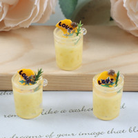 Miniature de tasse à smoothie, jouet décoratif, accessoire de maison de poupée DIY, modèle de tasse de boisson glacée d'été au citron et aux algues, micro-paysage