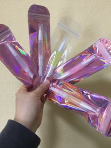 DRAGONLASH Vente en gros de stylo démaquillant en gel aux extraits de plantes à la saveur de fraise avec logo personnalisable, élimine rapidement la colle pour extensions de cils - Product Image 3