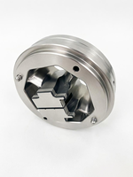 Matrice d'extrusion Huayi Metal à 4 ports, modèle 25, sur mesure pour profilés creux de fenêtres et de portes