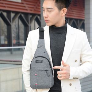 Sac à dos de sport décontracté en nylon pour homme, sac à bandoulière messager tendance - Product Image 5