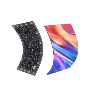 Pantalla LED Curva para Video Wall Publicitario Interior y Exterior P1.25 P2.5 P3 para Estudio de TV, Conciertos, Tiendas Minoristas y Centros Comerciales - Product Image 1
