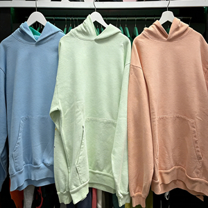 Sudadera con Capucha para Hombre, Estilo Urbano, 100% Algodón, Impresión Puff, 420 g/m², Sudadera Premium con Capucha Estilo Urbano, Diseño de Araña - Product Image 5