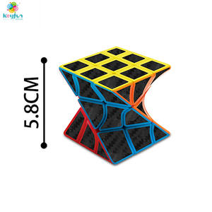 Jeu de cubes magiques 4-en-1 Jouet de puzzle éducatif pour enfants Rainbow Ball Gyro Black Carbon Cubes Stress Relief 3D for <span class=keywords><strong>Skewb</strong></span> Twisted - Product Image 2