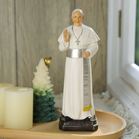 Produits en stock Statues religieuses catholiques en résine Art chrétien Décoration d'intérieur Fournitures d'art Articles d'artisanat Corpus du pape François