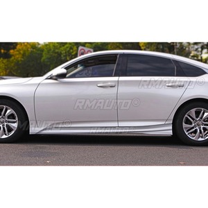 Jupes latérales de voiture noires brillantes style SK-260 pour Honda Accord Inspire 2019-2022 - Kit de protection de carrosserie et accessoires automobiles - Product Image 3