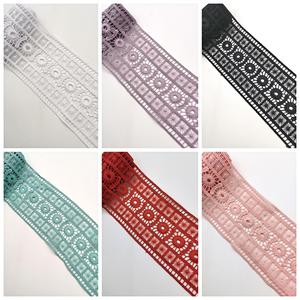 แผ่นลูกไม้เคมีทำจากโพลีเอสเตอร์ขนาด8.5ซม. มีรูปแบบการปัก CBL0655-1มีหลายสีให้เลือกสำหรับการตัดเย็บและการประดิษฐ์ - Product Image 3