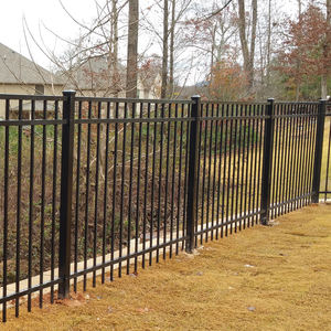 Fabricante de Cercas, Venta al por Mayor, Barandilla Metálica Galvanizada Negra Personalizada para Exteriores, Cerca Decorativa Negra para Jardín - Product Image 3
