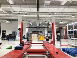 LIGE DS-FS40 4柱式油圧カーリフト 耐荷重4000kg - Product Image 4