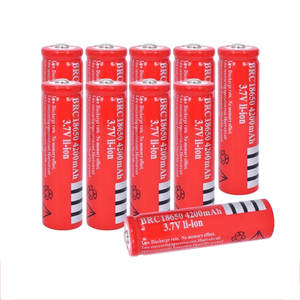 100% batterie d'origine <span class=keywords><strong>18650</strong></span> <span class=keywords><strong>4200mah</strong></span> 3.7v li-ion <span class=keywords><strong>18650</strong></span> batterie de recharge pour batterie de lampe de poche - Product Image 1