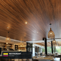 Panneau de plafond en PVC stratifié à grain de bois foncé, plat et décoratif, pour restaurant, villa, intérieur commercial
