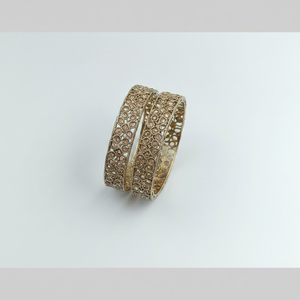 Magnifiques bracelets en cristal plaqué or pour femmes inspirés des bijoux indiens classiques - Product Image 2