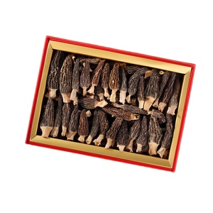 Un ensemble de champignons Matsutake de 6-8 cm ou 10-15 cm pour la préparation de soupes, comme un cadeau haut de gamme pour les aînés. - Product Image 6