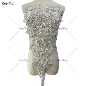 ¡Venta al por mayor! Apliques <span class=keywords><strong>de</strong></span> encaje bordado hecho a mano con cuentas <span class=keywords><strong>de</strong></span> cristal para ropa, precio <span class=keywords><strong>de</strong></span> diamantes <span class=keywords><strong>de</strong></span> imitación, venta al por mayor más barato - Product Image 2