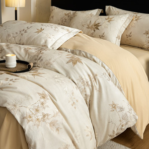 Conjunto de Lençóis de Cama Luxuosos 100% Algodão com Capa de Edredom e Fronhas, Fornecedor OEM em Atacado - Product Image 1