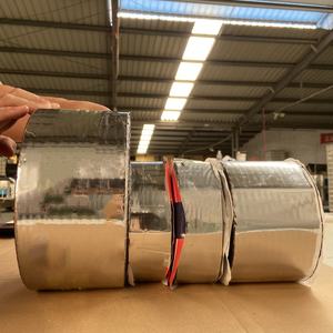 Ruban d'<span class=keywords><strong>étanchéité</strong></span> bitumineux auto-adhésif pour <span class=keywords><strong>toiture</strong></span> <span class=keywords><strong>plate</strong></span>, longueur personnalisée, prix d'usine, pour réparation d'<span class=keywords><strong>étanchéité</strong></span> de <span class=keywords><strong>toiture</strong></span> - Product Image 4