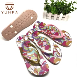 Factory Wholesale Custom Made Outdoor Beach Slide Slippers Man Female PVC Branded Thongs Unisex Flip Flops