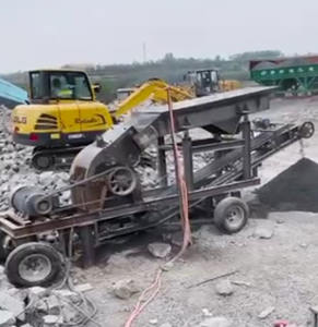 Concasseur à marteaux économique QingshanLvshui, moteur diesel performant, pour le broyage de briques, de terre et de roches - Product Image 6