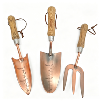 Set di Attrezzi da Giardinaggio Portatili Multifunzionali con Manico in Legno e Mini Rastrello in Ottone Anticato Personalizzato